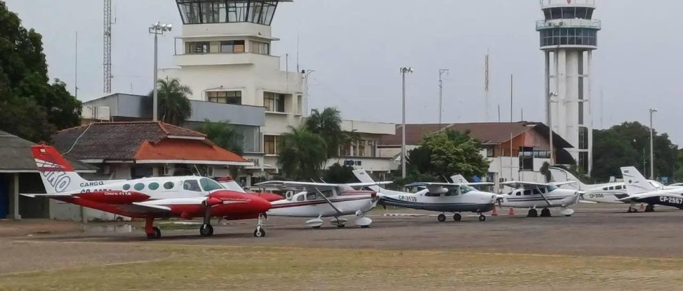 Aeropuerto con aviones