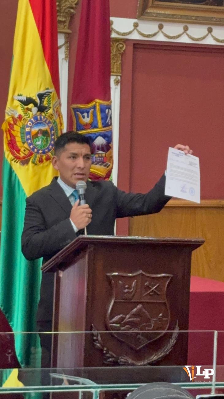 Alcalde Iván Quispe