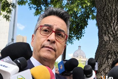 El Cónsul de Bolivia en Chile en conferencia de prensa