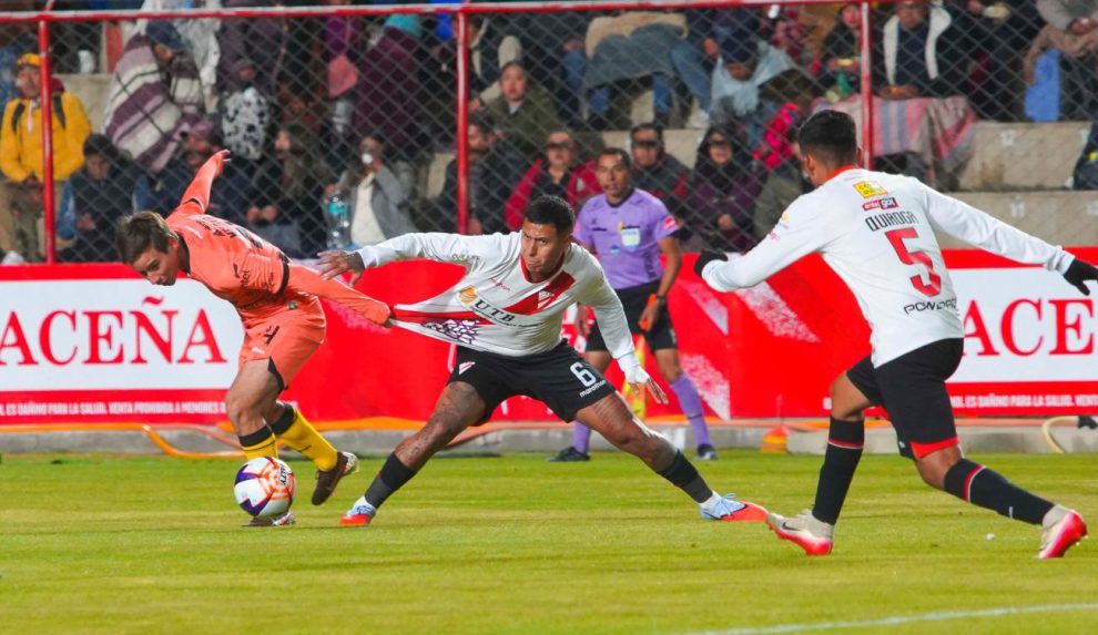 División Profesional 2026, Club Always Ready, Club The Strongest