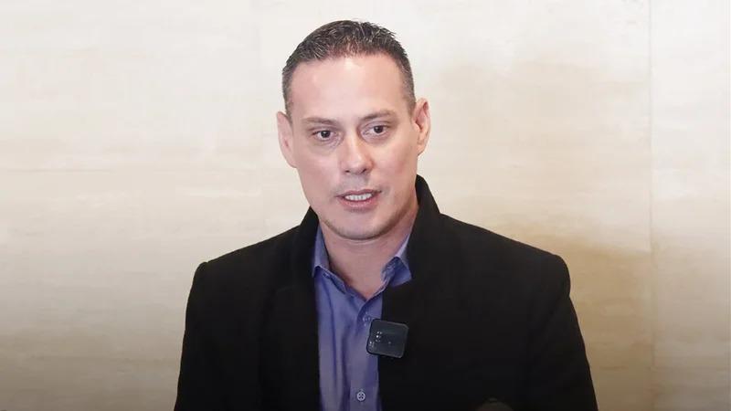 El diputado Rafael López.