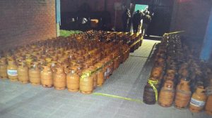 Las garrafas de GLP incautadas.