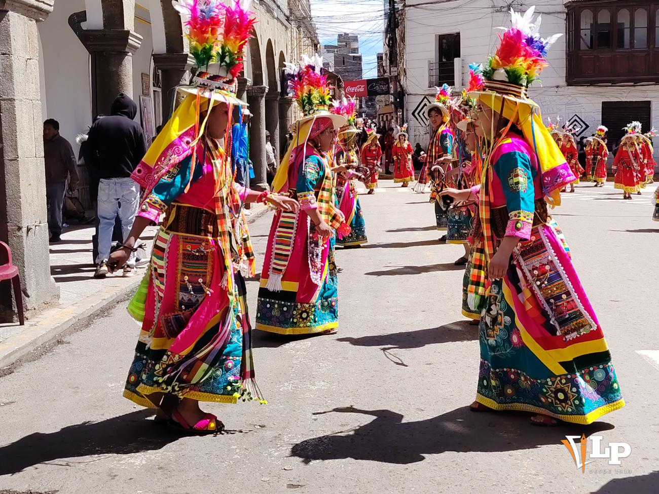 Mujeres tinkus