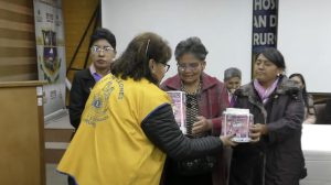 Entrega de latitas