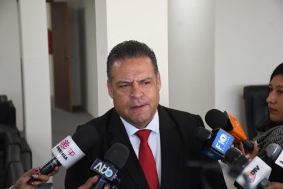 Gobernador de La Paz, Luis Revilla