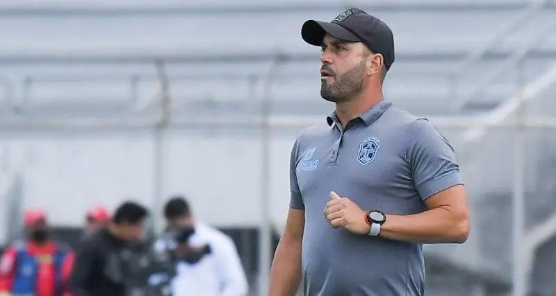 División Profesional 2026, FC Universitario, Entrenador Thiago Leitao